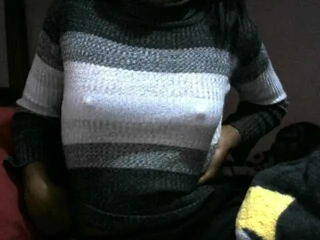 Live sex webcam photo for Angelinah75 #278116158