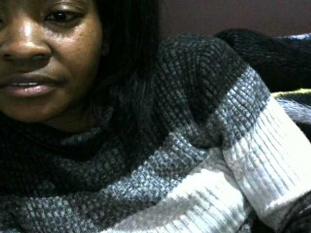 Live sex webcam photo for Angelinah75 #278155021