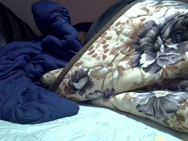 Live sex webcam photo for Angelinah75 #291145944