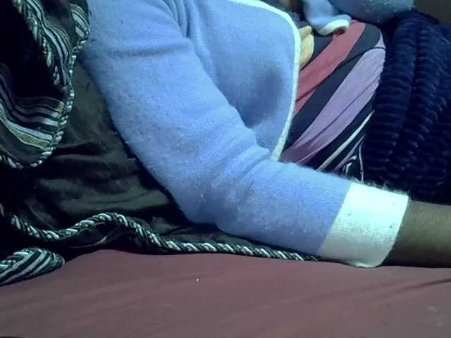 Live sex webcam photo for Angelinah75 #291308026