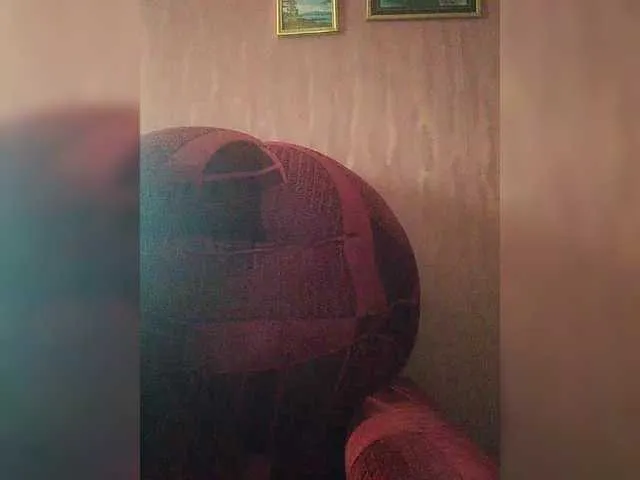 Live sex webcam photo for Angelinamik #290292527