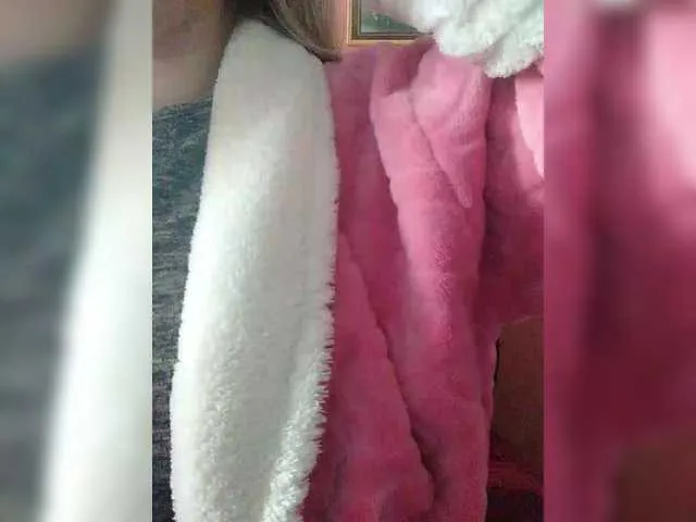 Live sex webcam photo for Angelinamik #291733339