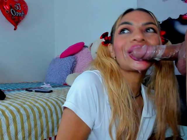 Live sex webcam photo for Angelinefocus #292034592