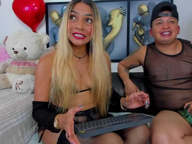 Live sex webcam photo for Angelinefocus #293751467