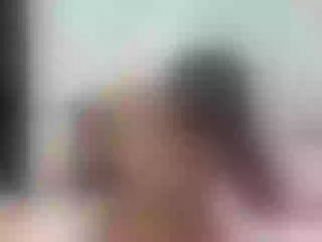 Live sex webcam photo for AngeliqueG #271807468