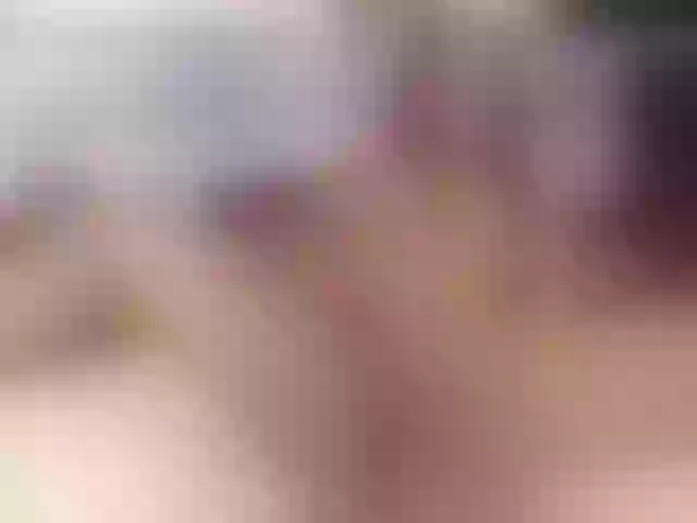 Live sex webcam photo for AngeliqueG #271877958