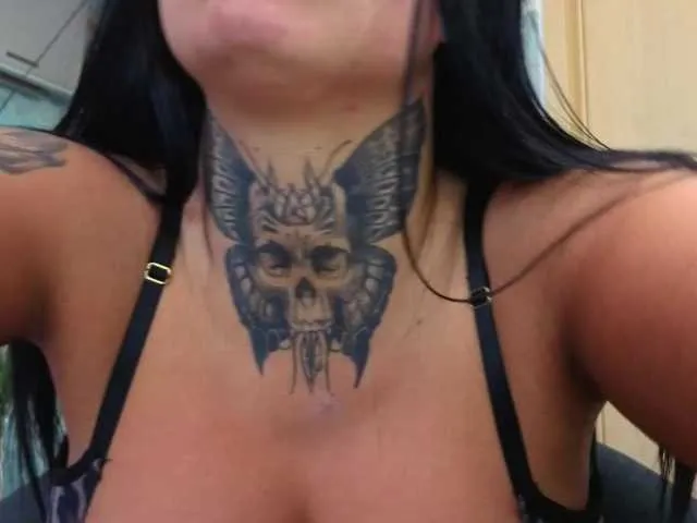 Live sex webcam photo for AngellBlackX #291458771