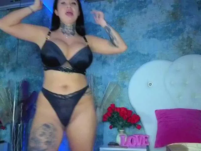 Live sex webcam photo for AngellBlackX #292062512