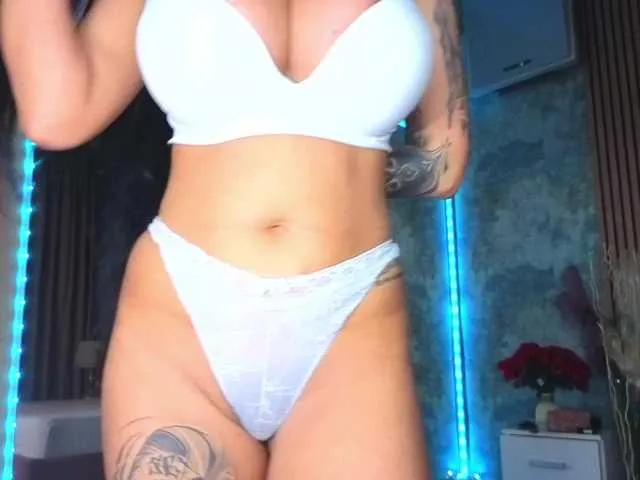 Live sex webcam photo for AngellBlackX #292848952