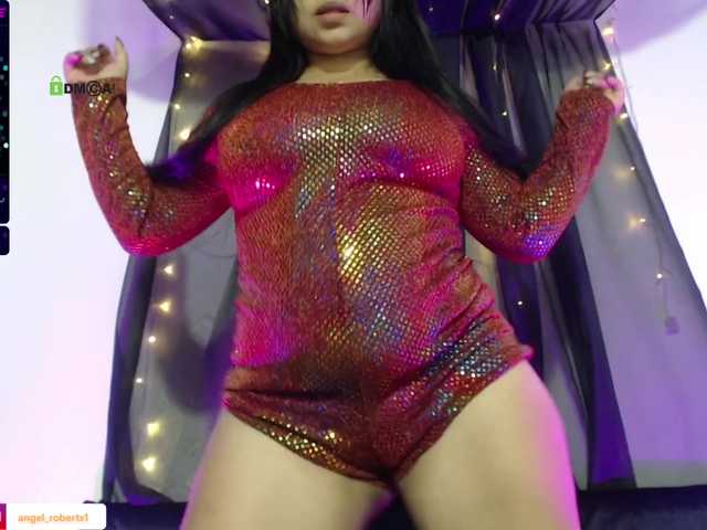 Live sex webcam photo for Angelrobertss #275833842