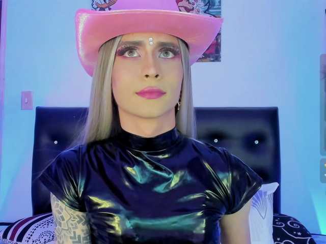 Live sex webcam photo for AngelsJones #291293648