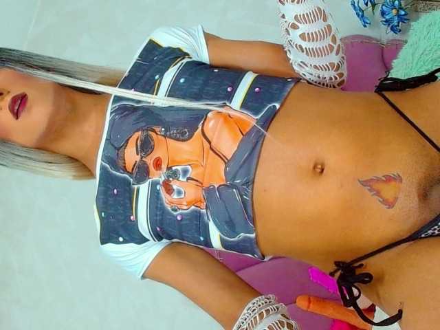 Live sex webcam photo for Angelysexy #278183409