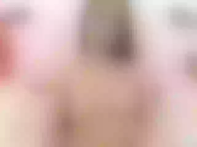 Live sex webcam photo for Anggelasw #272416198