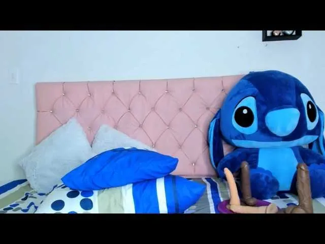 Live sex webcam photo for AngieCandy #290013637