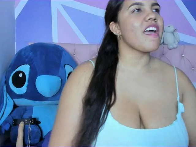 Live sex webcam photo for AngieCandy #291443095