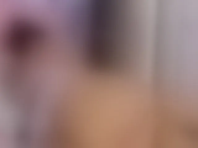 Live sex webcam photo for AngieCandy #294188009