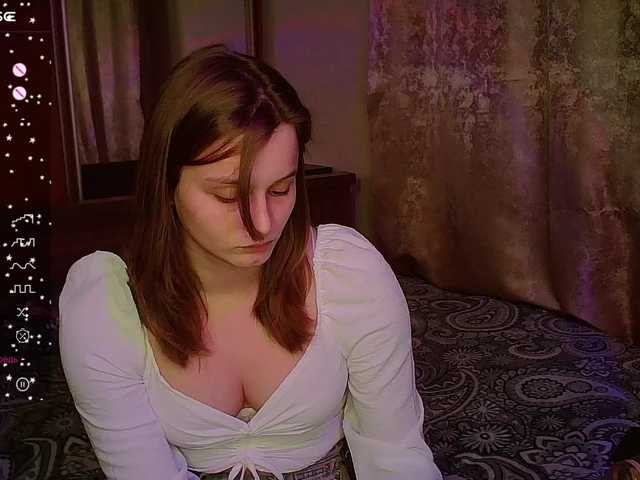 Live sex webcam photo for Angrboda #277759619