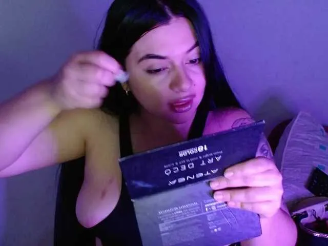 Live sex webcam photo for AnguieBustos #276875656