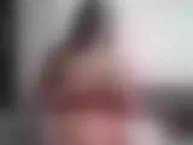 Live sex webcam photo for AnikaLaurens #272895653