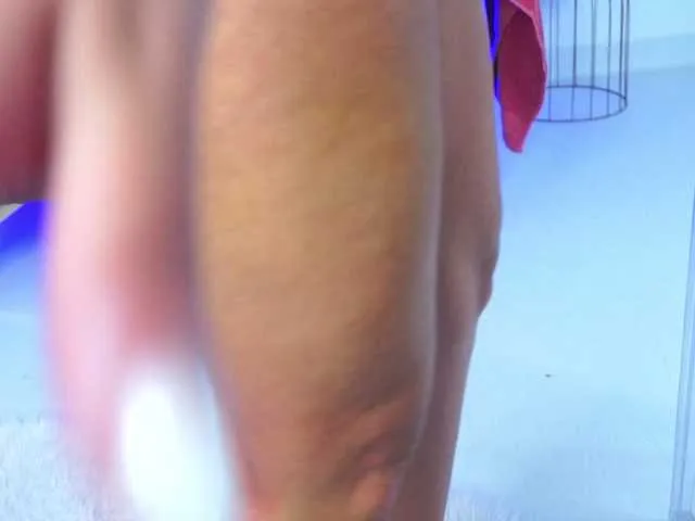 Live sex webcam photo for AnishkaBlue #278030046