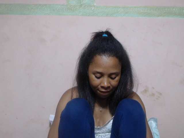 Live sex webcam photo for AnitaQuin #292323033