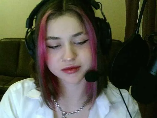Live sex webcam photo for Ankoji #277012326