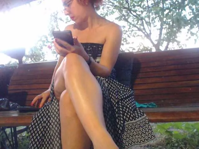 Live sex webcam photo for AnnBigLabia #278240498