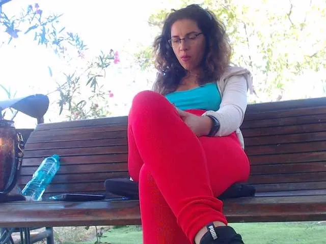 Live sex webcam photo for AnnBigLabia #290026814