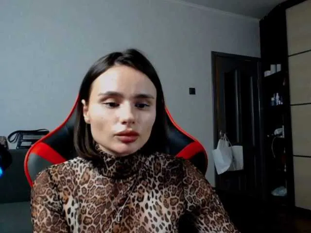 Live sex webcam photo for Anna-7 #275664994
