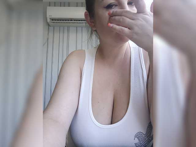 Live sex webcam photo for Anna25- #277861757