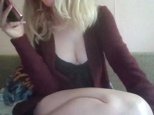 Live sex webcam photo for Anna6991 #293716599