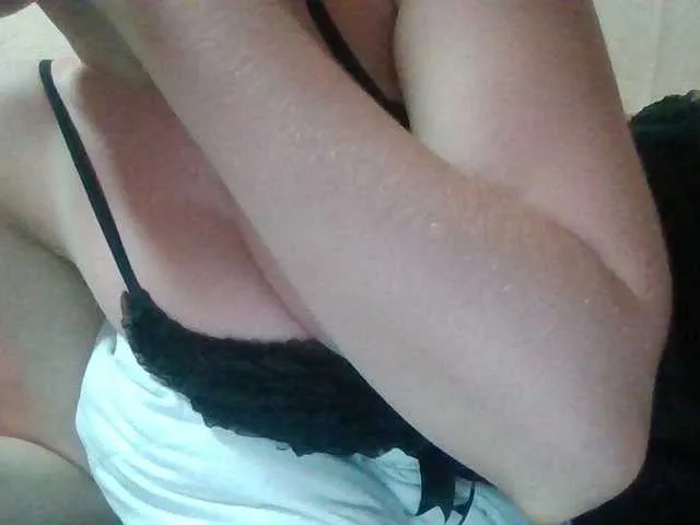 Live sex webcam photo for Anna6991 #294004060