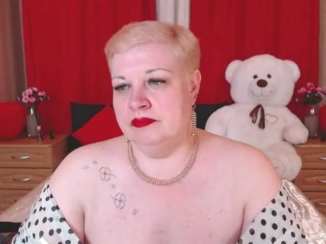 Live sex webcam photo for AnnaBain #272837893