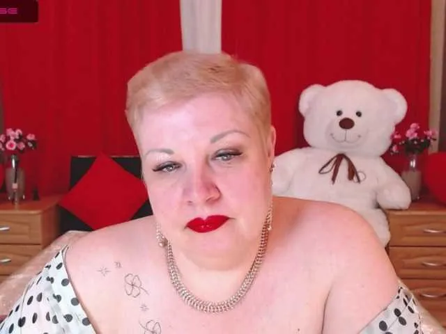 Live sex webcam photo for AnnaBain #272990306
