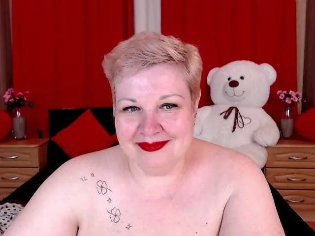 Live sex webcam photo for AnnaBain #273622216
