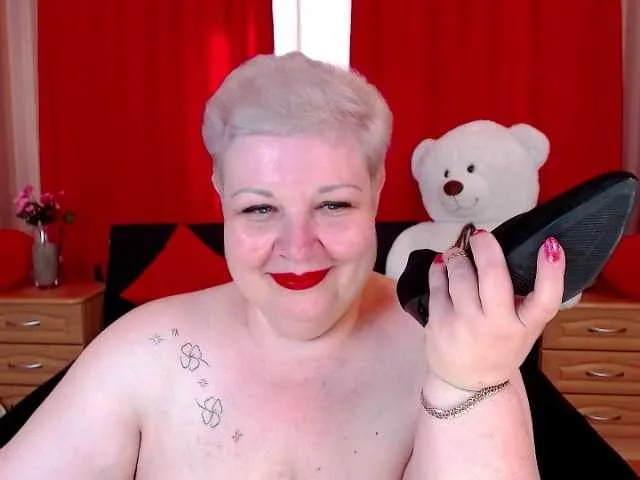 Live sex webcam photo for AnnaBain #273729884
