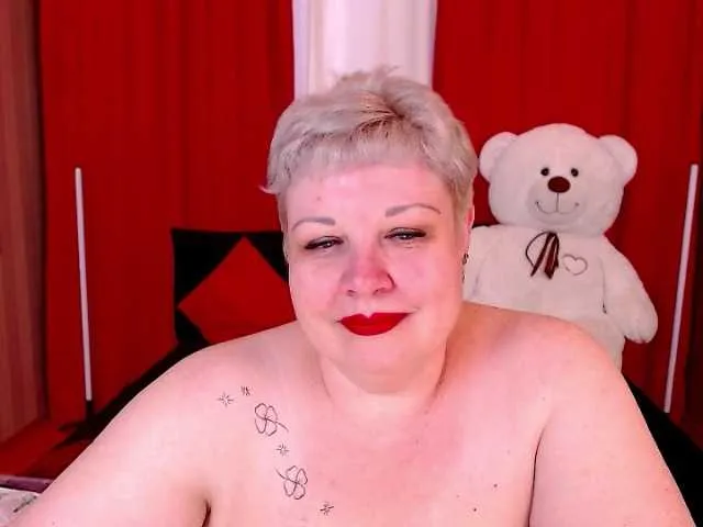 Live sex webcam photo for AnnaBain #274278648