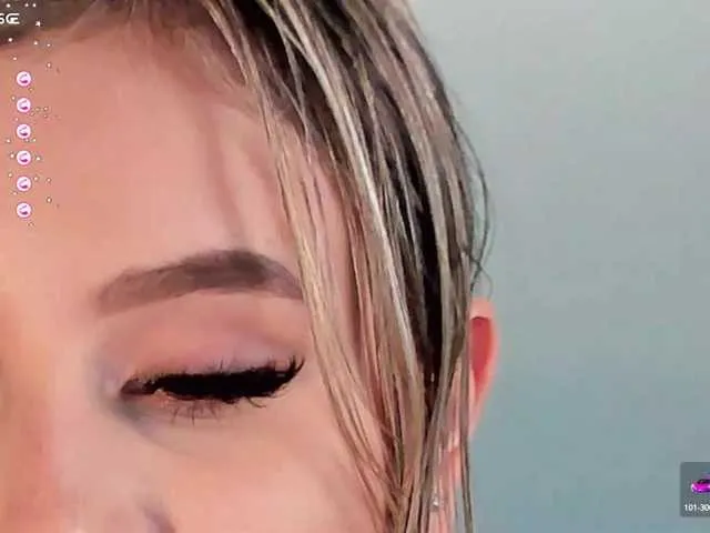 Live sex webcam photo for AnnaBrooks #277668242