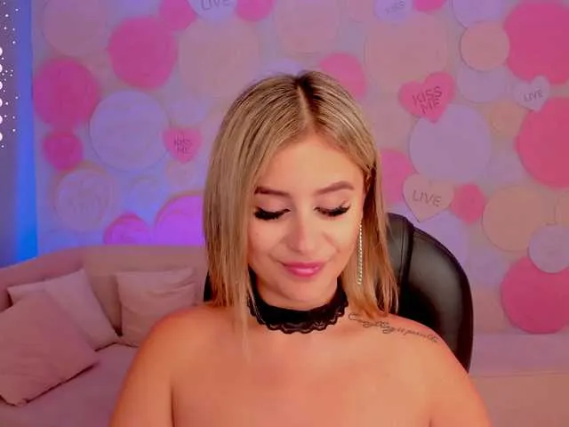 Live sex webcam photo for AnnaBrooks #278144163