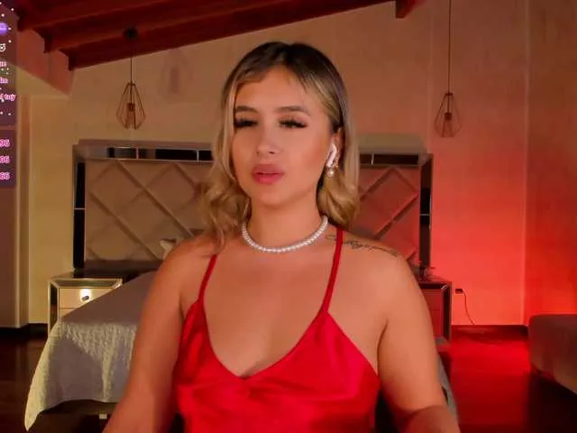 Live sex webcam photo for AnnaBrooks #291289583