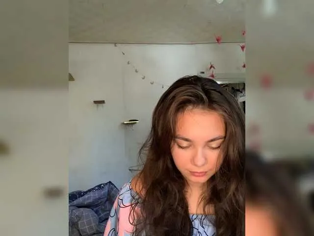 Live sex webcam photo for AnnaCow #274257989