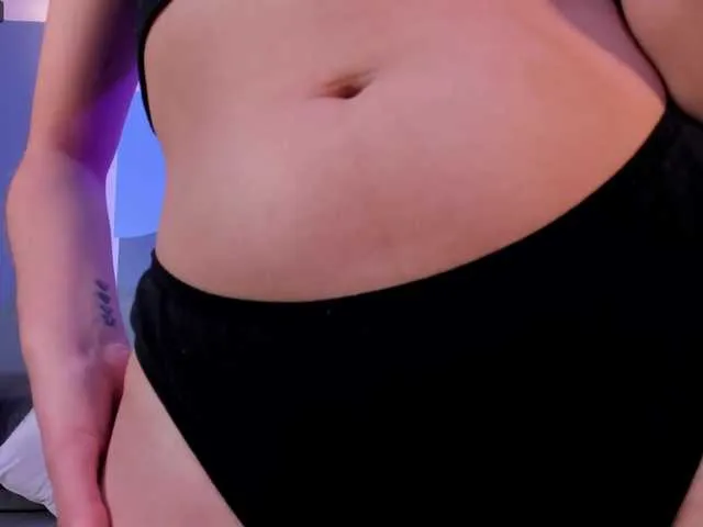 Live sex webcam photo for AnnaCrawford #276294026