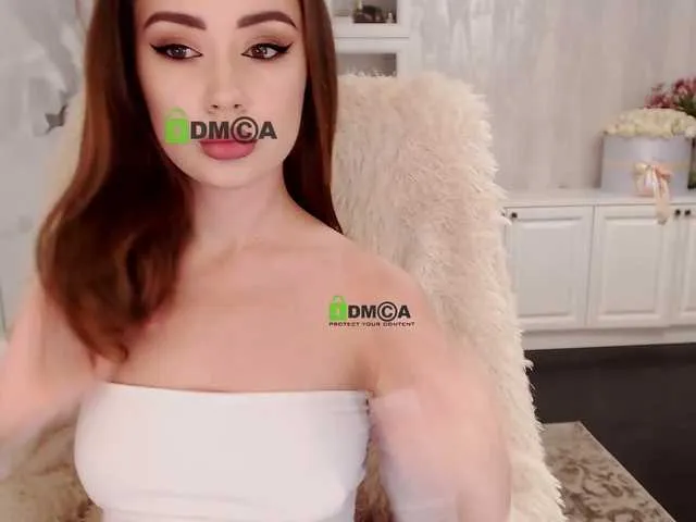 Live sex webcam photo for AnnaDaisy1 #272466569