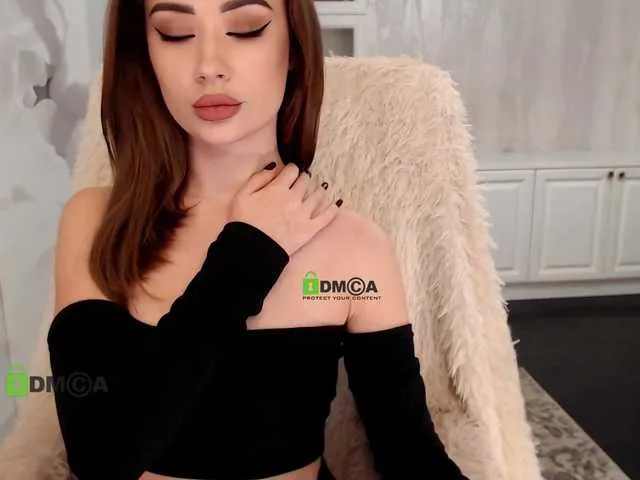 Live sex webcam photo for AnnaDaisy1 #272878121