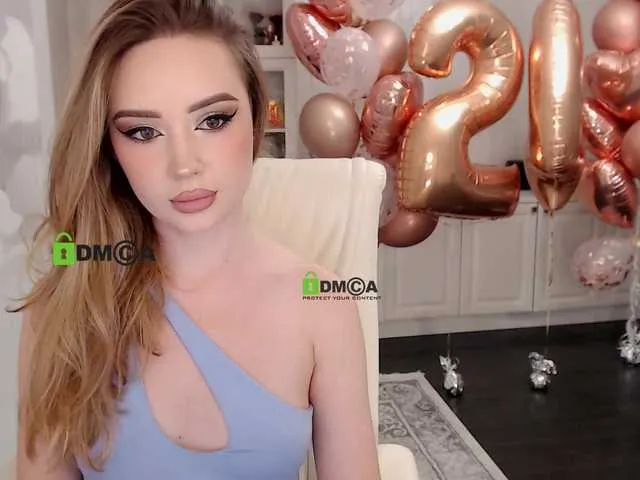 Live sex webcam photo for AnnaDaisy1 #276386489