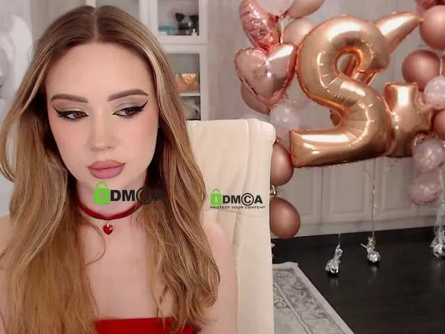 Live sex webcam photo for AnnaDaisy1 #276407883