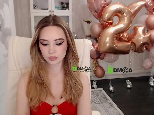 Live sex webcam photo for AnnaDaisy1 #276414671