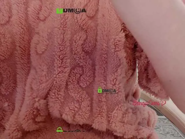 Live sex webcam photo for AnnaDaisy1 #277187533