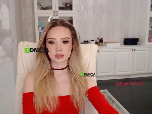 Live sex webcam photo for AnnaDaisy1 #277464636