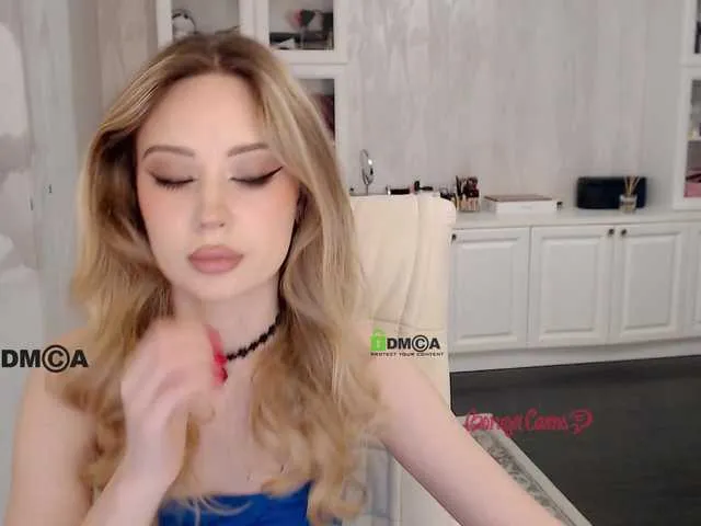 Live sex webcam photo for AnnaDaisy1 #277635355